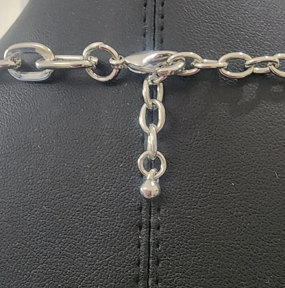 Elegant Silver Tone Chain Necklace and‎ Earring Set